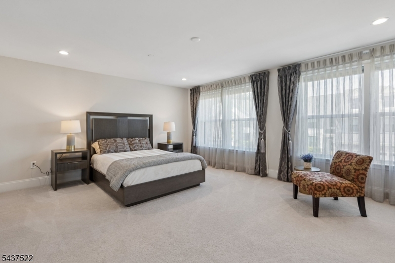 Villas at Warren - Residential