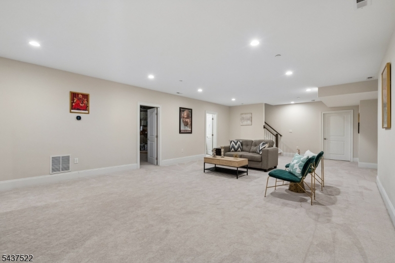 Villas at Warren - Residential