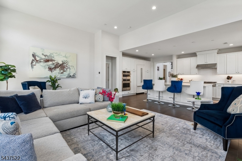Villas at Warren - Residential