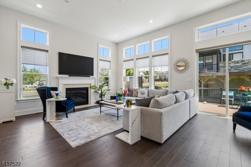 Villas at Warren - Residential