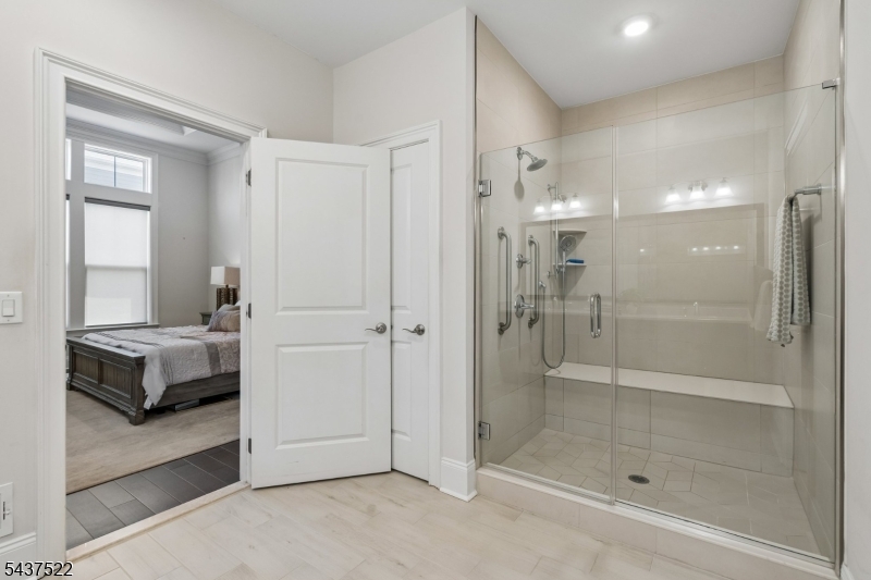 Villas at Warren - Residential