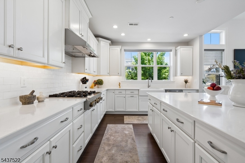 Villas at Warren - Residential