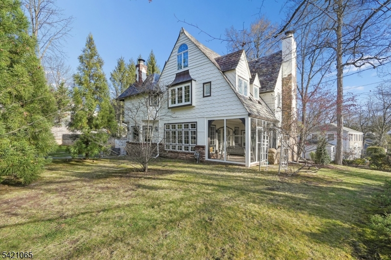 Old Short Hills - Residential
