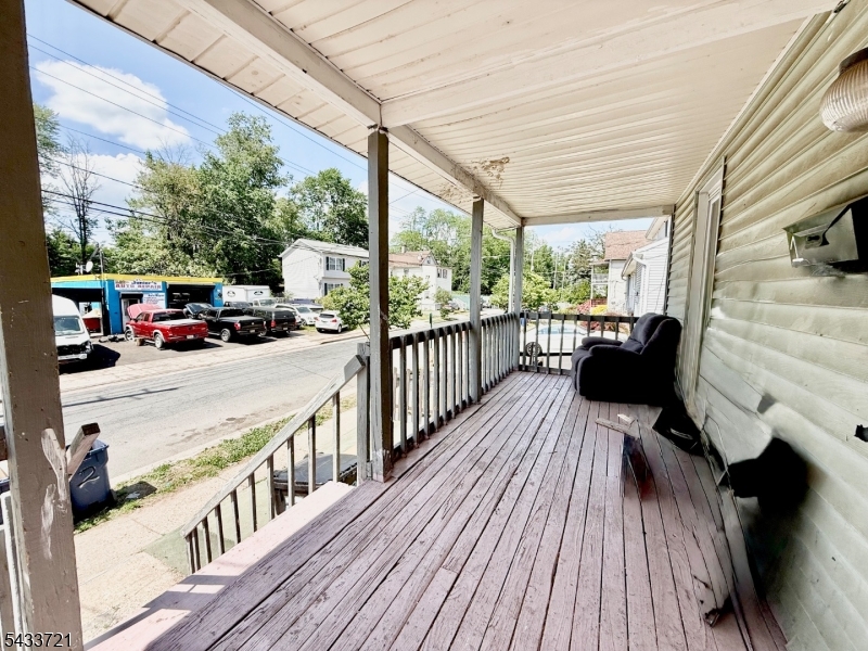 station - Residential Income