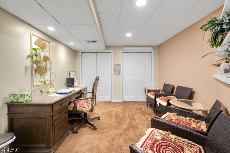 Hunting Ridge - Residential Lease