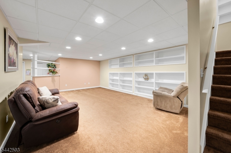 Hunting Ridge - Residential Lease