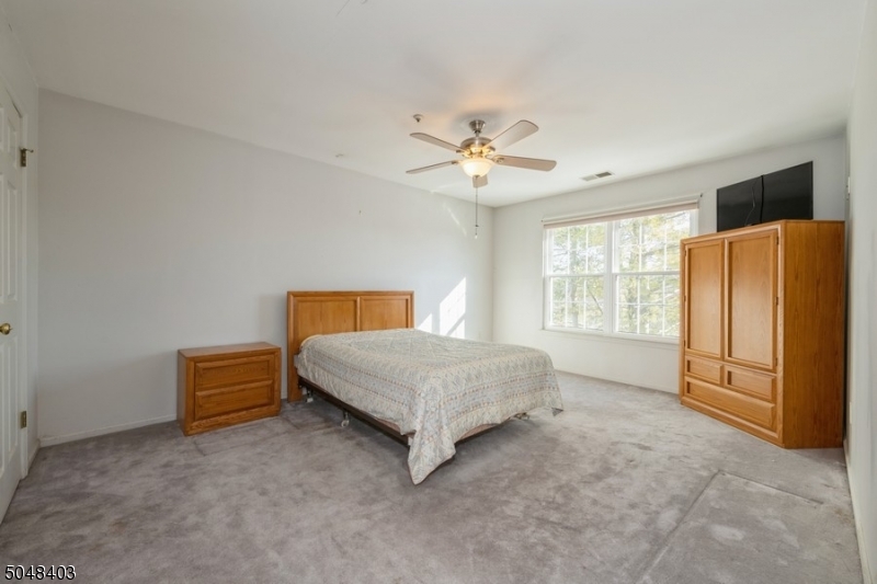 Spring Ridge - Residential