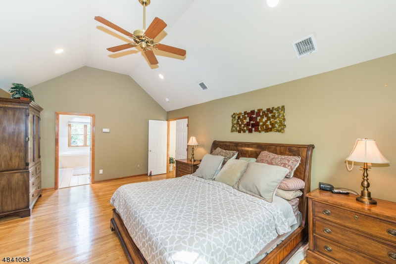 Sunset Lakes - Residential