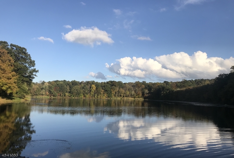 Sunset Lakes - Residential