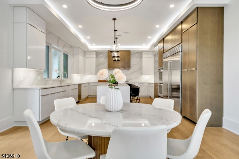 Bel Air - Residential