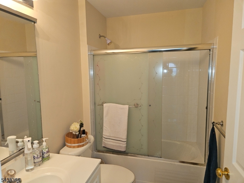 PATRIOT HILL - Residential Lease