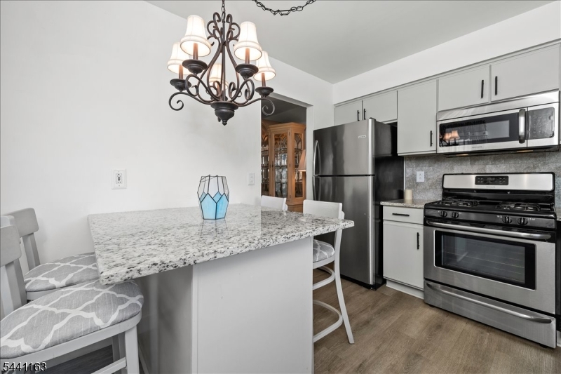 Hampton Commons - Residential
