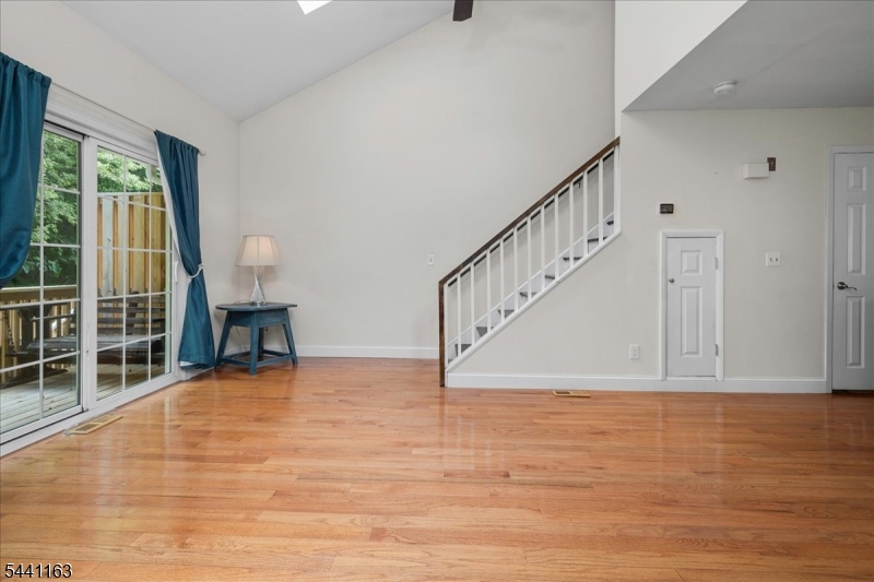 Hampton Commons - Residential