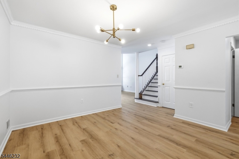 Hunting Hills - Residential