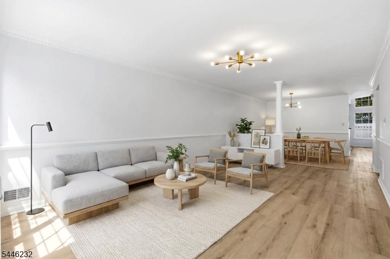 Hunting Hills - Residential