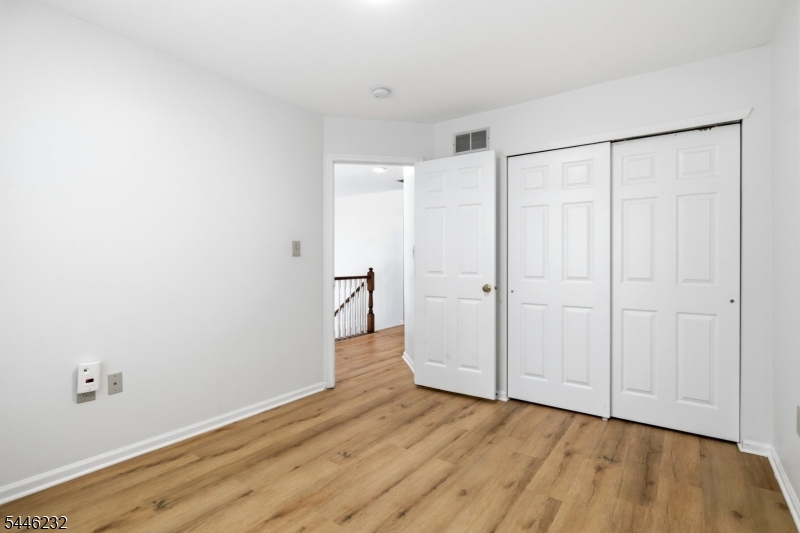 Hunting Hills - Residential