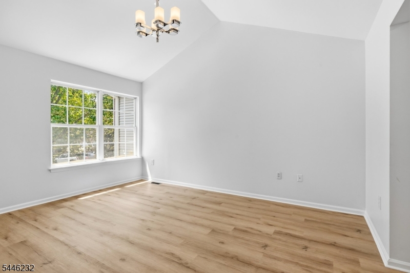 Hunting Hills - Residential