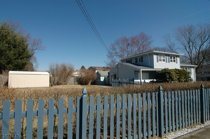 COLLEGE VIEW - Residential