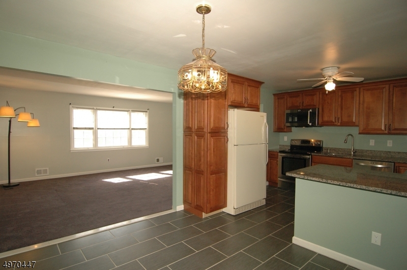 COLLEGE VIEW - Residential