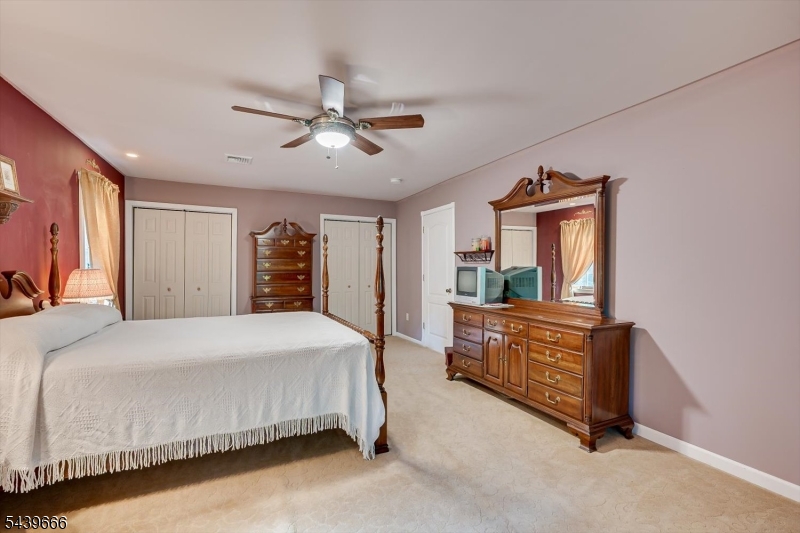 Milton Lake - Residential