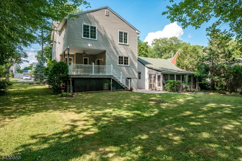 Milton Lake - Residential