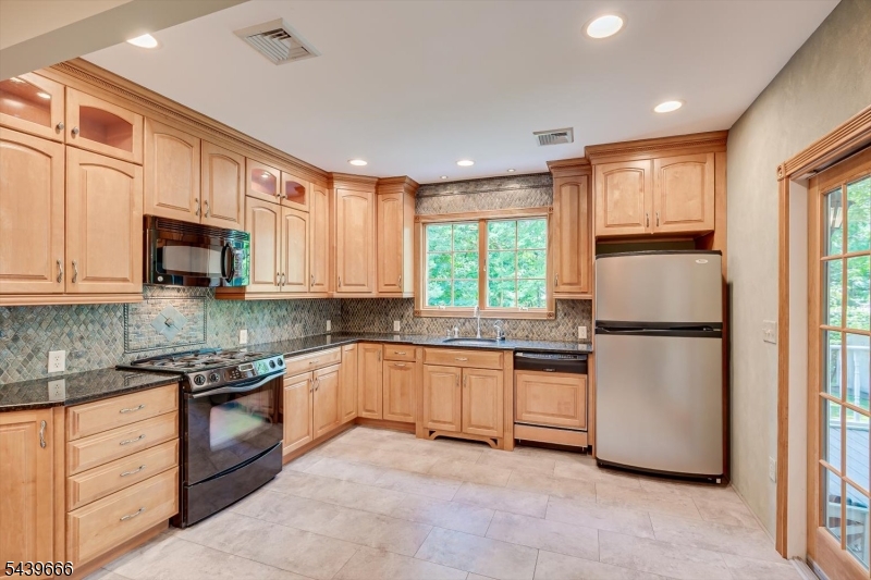 Milton Lake - Residential