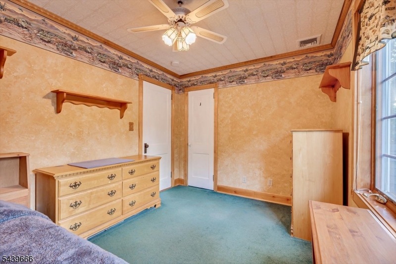 Milton Lake - Residential
