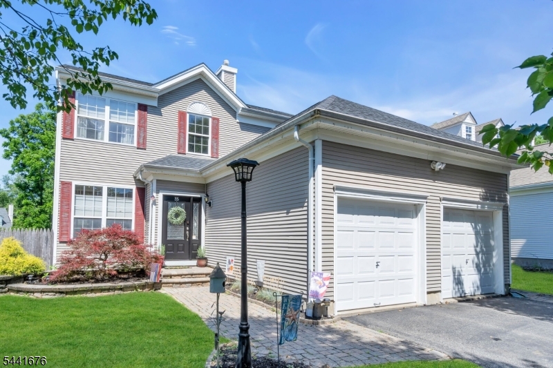 Brook Hollow - Residential