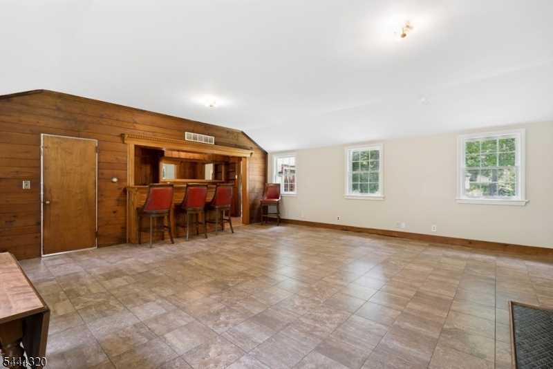 Washington Valley - Residential Lease