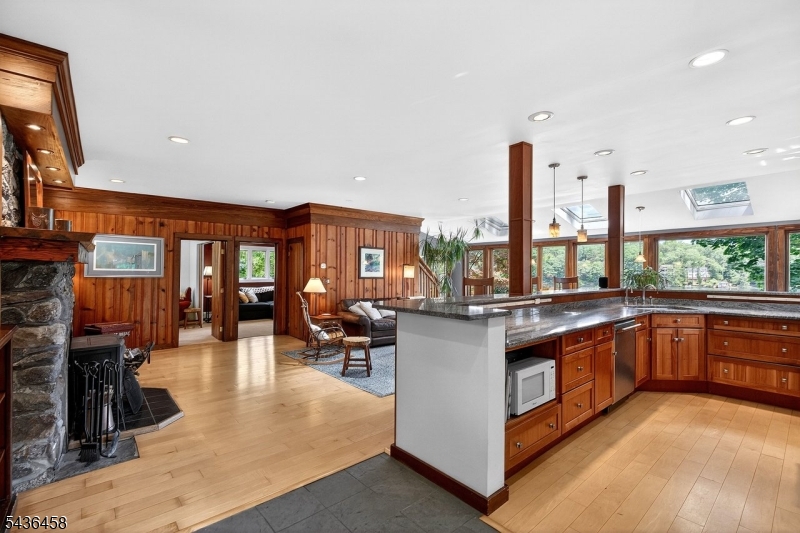 Cedar Lake - Residential