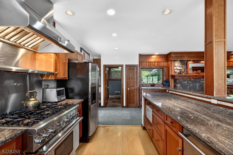 Cedar Lake - Residential