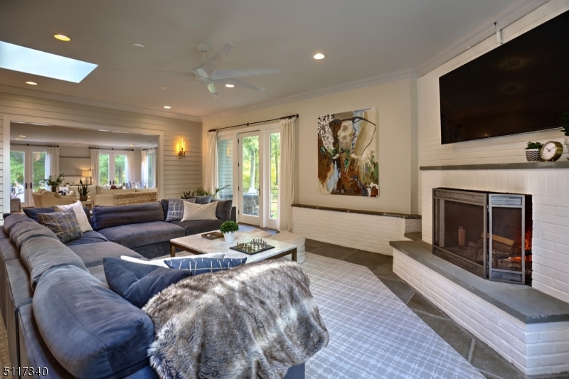New Vernon - Residential