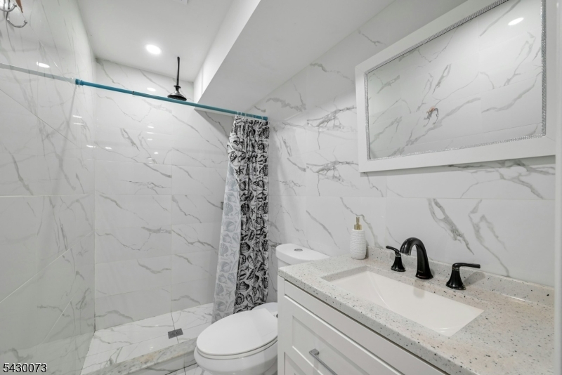 Excellent investment opportunity in the heart of Union City! This well-maintained 3-family home features afinished basement (1BD/1BA, private entrance), a 1st floor unit (3BD/1BA), and a 2nd floor unit (3BD/1BA)with access to a finished attic. Some units are currently tenant-occupied with rental income in place. Minutesfrom Bergenline Ave, transit, shopping, and easy access to NYC.