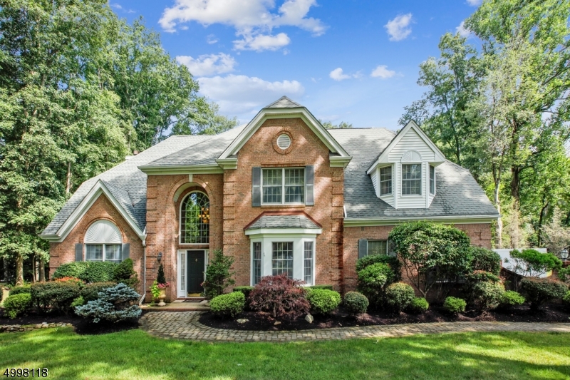 Prime location in the Rolling Oaks section. Beautifully updated Colonial with a sprawling backyard. Look no further for your next home.