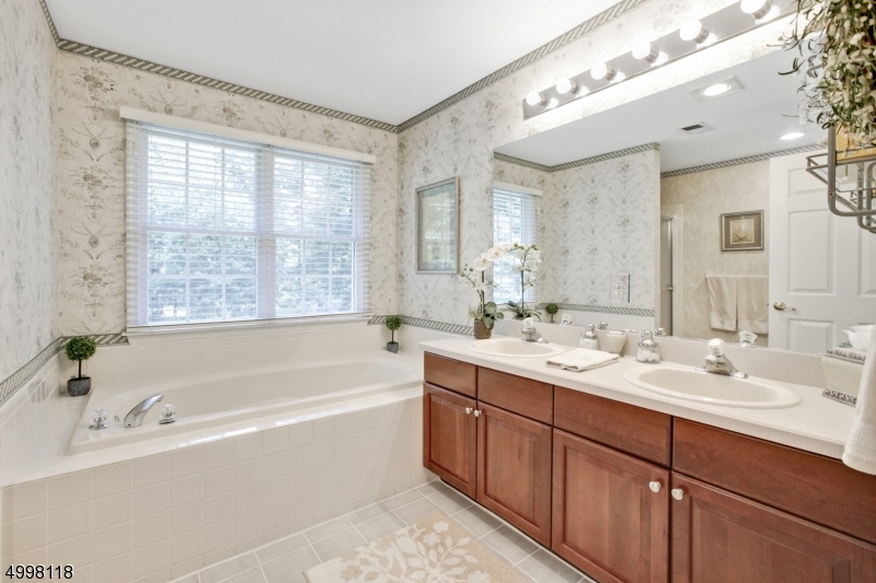 Rolling Oaks - Residential
