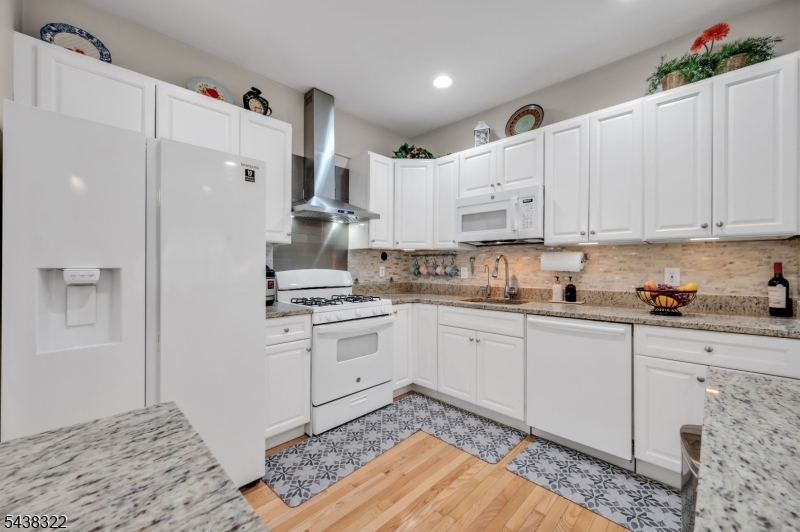 Glenmont Commons - Residential