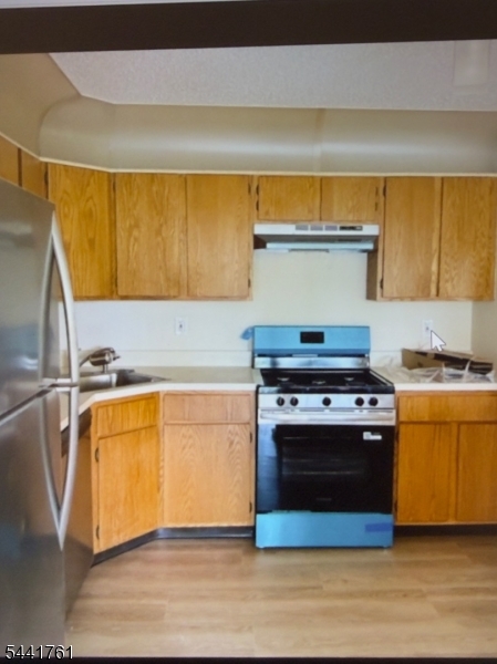 Society Hill ll - Residential Lease
