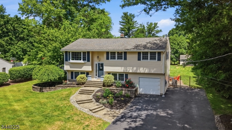 Clinton Knolls - Residential