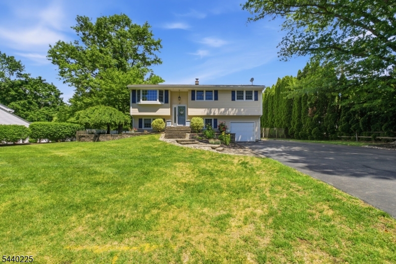 Clinton Knolls - Residential