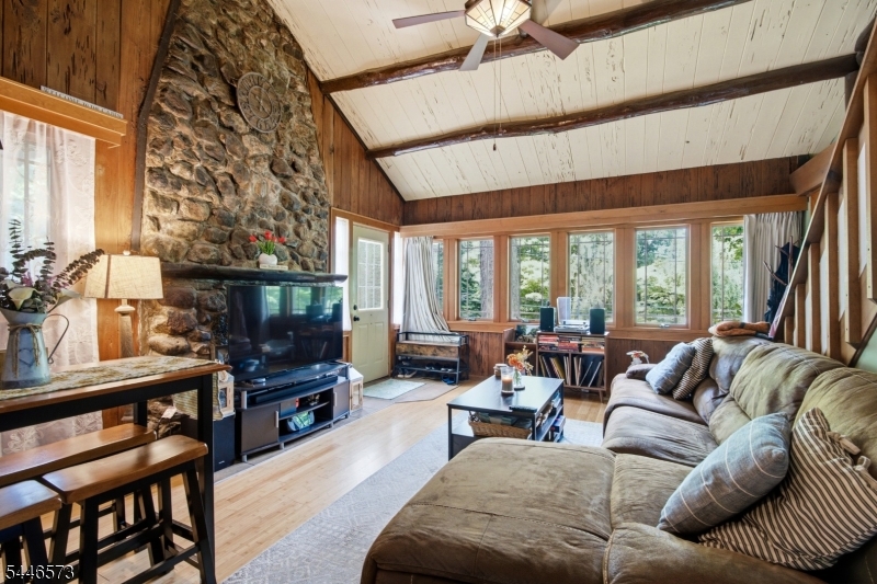 Cupsaw Lake - Residential