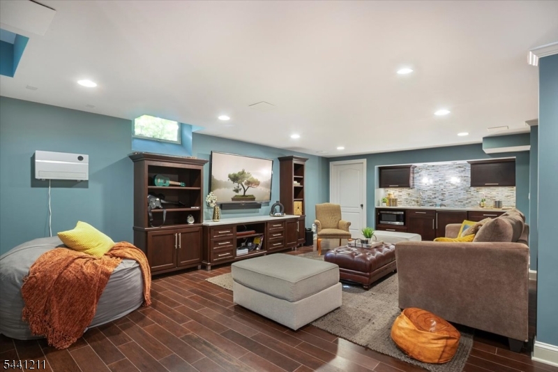 Hartshorn - Residential