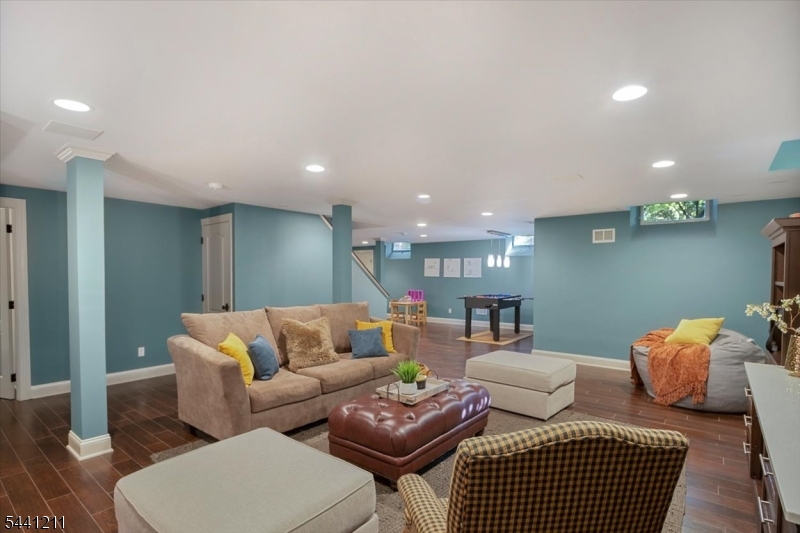 Hartshorn - Residential