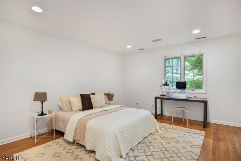 Hartshorn - Residential