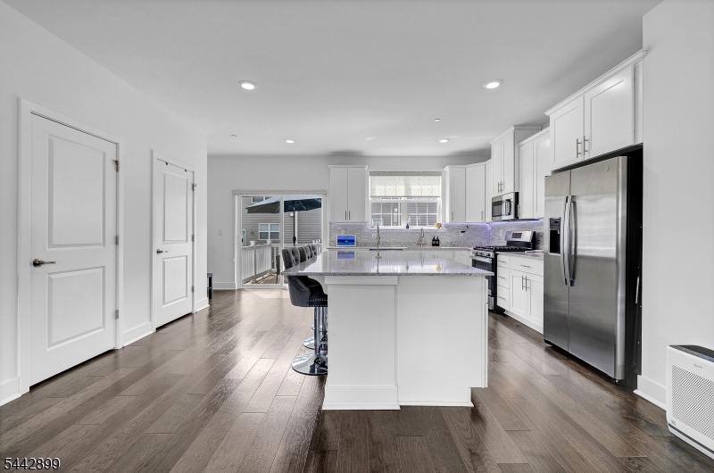 Collection At Morris Plains - Residential Lease