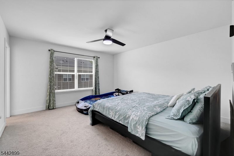 Collection At Morris Plains - Residential Lease