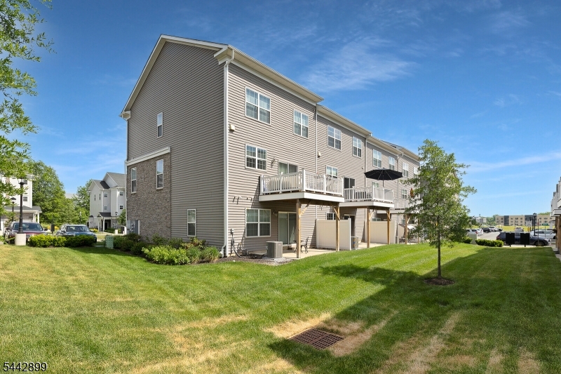 Collection At Morris Plains - Residential Lease