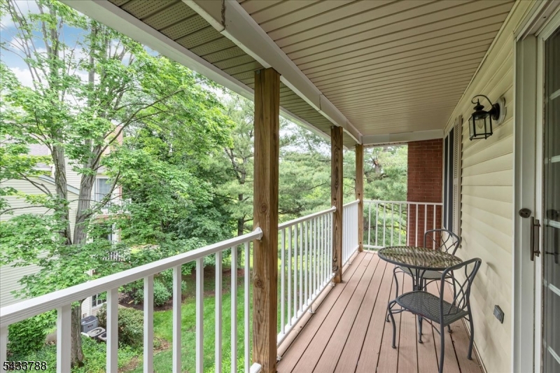 Spring Ridge - Residential