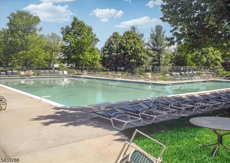 Spring Ridge - Residential