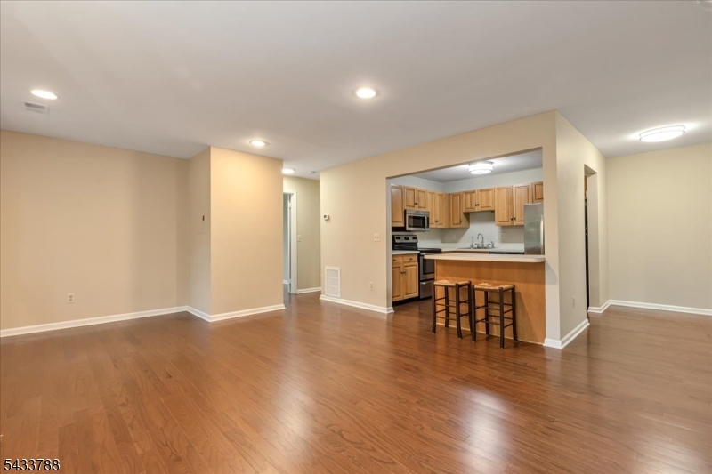 Spring Ridge - Residential