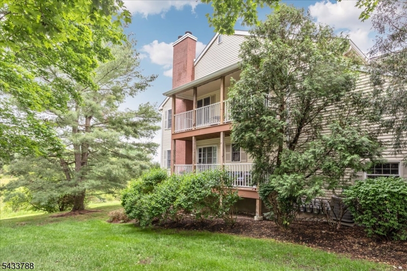 Spring Ridge - Residential